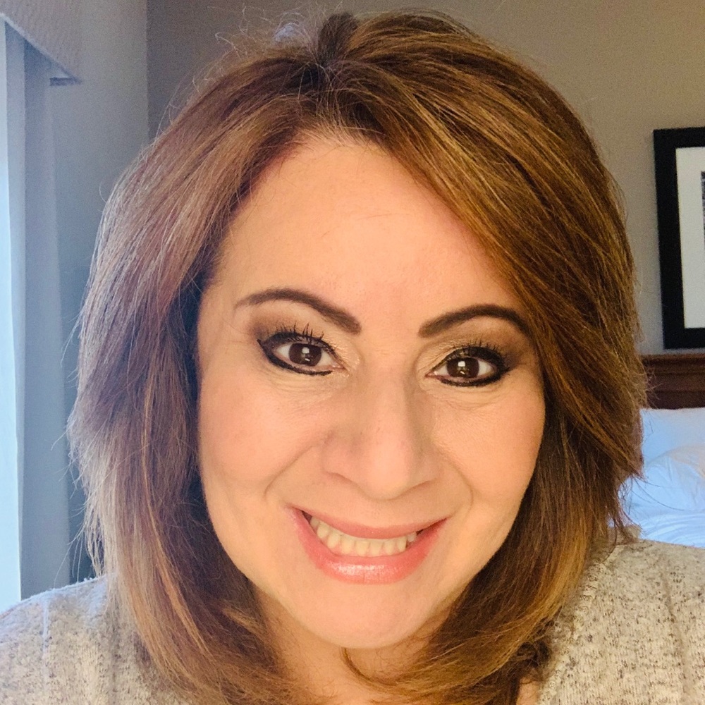 Meet your Posher, Isis